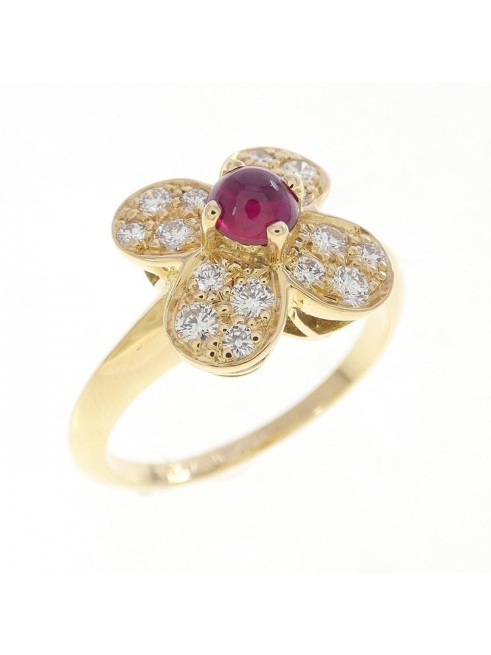 Van Cleef & Arpels Trefle Ring